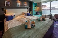 Junior Suite - Hondius - Oceanwide Expeditions - Antarctic Cruises