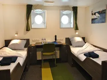 Twin Porthole - Ortelius - Oceanwide Expeditions