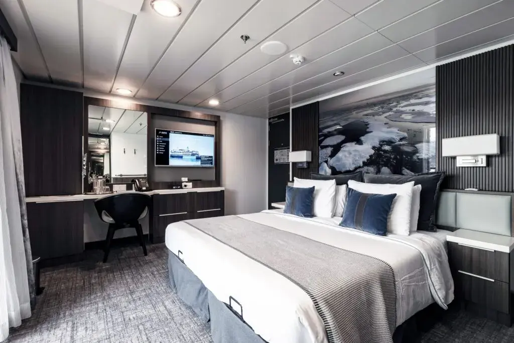 Balcony Stateroom Superior - Sylvia Earle - Aurora Expeditions